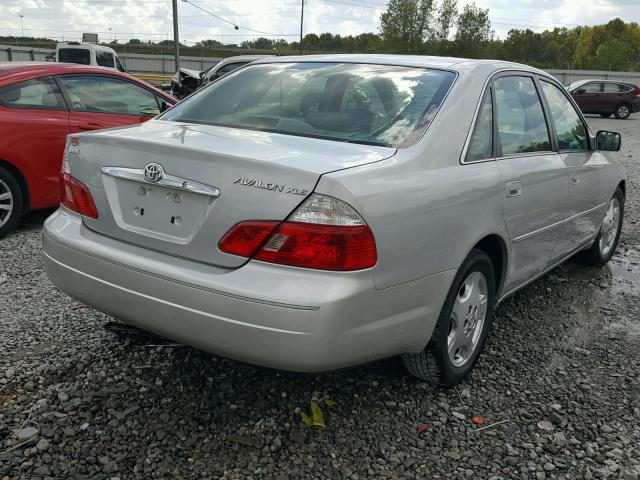 4T1BF28B04U390763 - 2004 TOYOTA AVALON XL SILVER photo 4