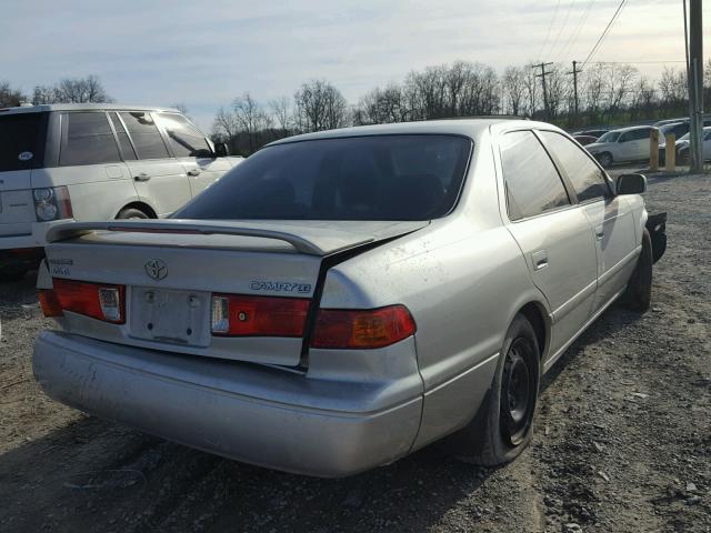 4T1BG22K41U108576 - 2001 TOYOTA CAMRY CE GRAY photo 4