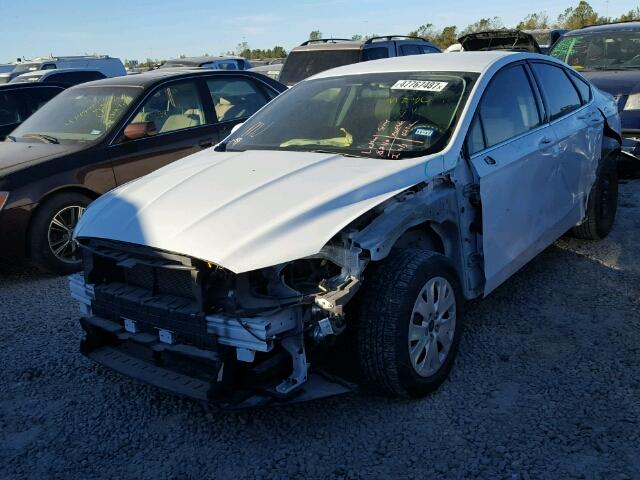 1FA6P0G7XE5356352 - 2014 FORD FUSION S WHITE photo 2