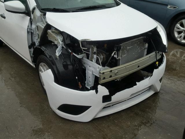 3N1CN7AP8HL834229 - 2017 NISSAN VERSA S WHITE photo 9