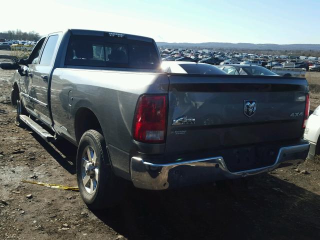 3C63R3HLXDG591868 - 2013 RAM 3500 SLT GRAY photo 3