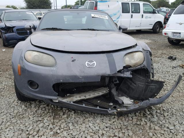 JM1NC25F060106446 - 2006 MAZDA MX-5 MIATA GRAY photo 9