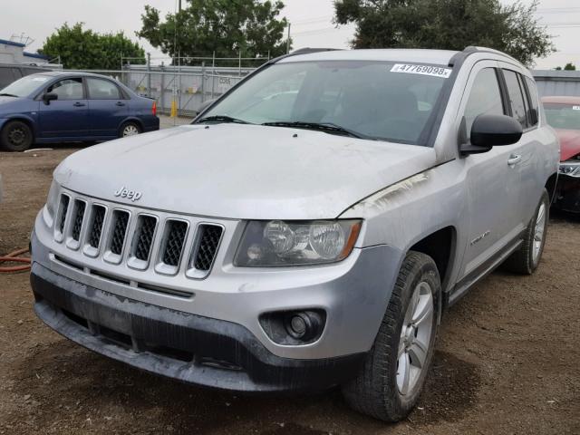 1C4NJDBB9ED538365 - 2014 JEEP COMPASS SP 银色 照片 2