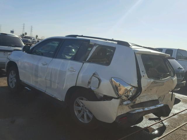 5TDZK3EH6DS128831 - 2013 TOYOTA HIGHLANDER WHITE photo 3