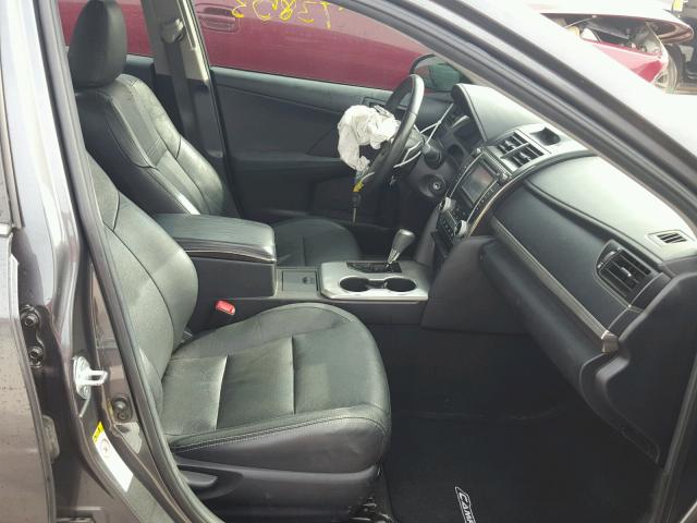 4T1BF1FK0CU505101 - 2012 TOYOTA CAMRY BASE GRAY photo 5