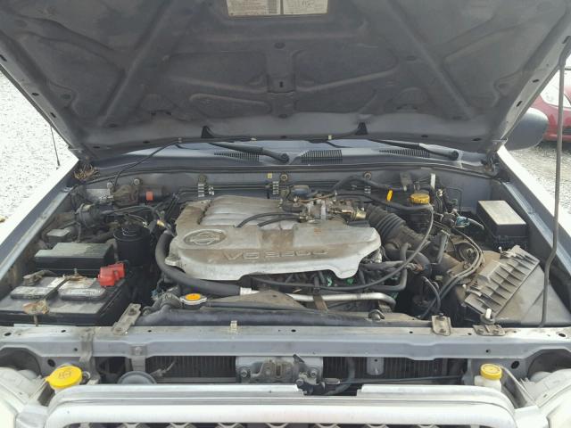 JN8DR07X71W505014 - 2001 NISSAN PATHFINDER SILVER photo 7