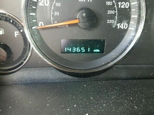 1J8HG48K56C225901 - 2006 JEEP COMMANDER Tünd qırmızı foto 8