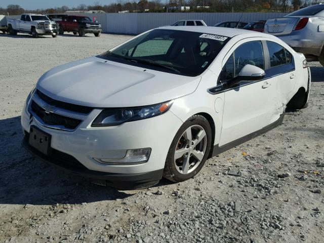 1G1RA6E44DU133905 - 2013 CHEVROLET VOLT WHITE photo 2