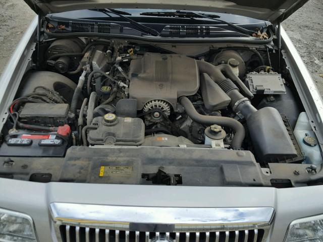 2MEFM75V06X625762 - 2006 MERCURY GRAND MARQ SILVER photo 7