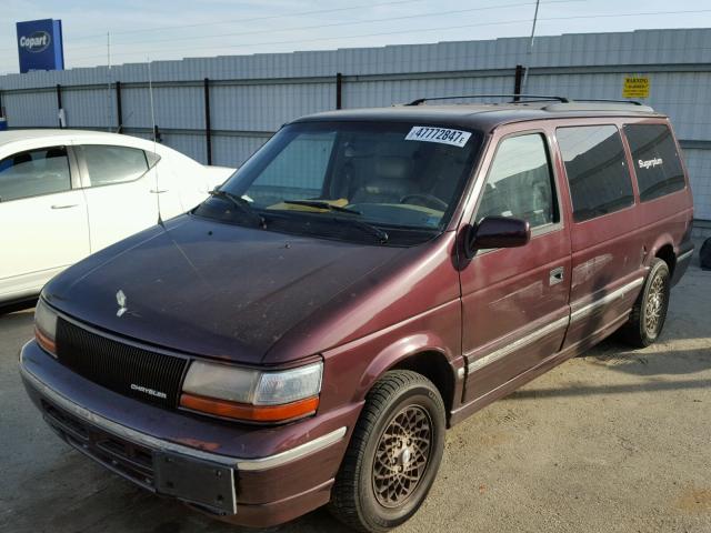 1C4GH54L8RX133909 - 1994 CHRYSLER TOWN & COU BURGUNDY photo 2