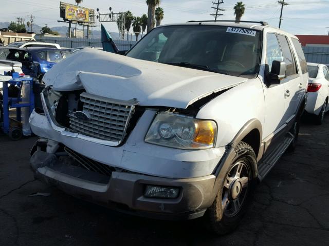 1FMFU17L23LC28620 - 2003 FORD EXPEDITION WHITE photo 2