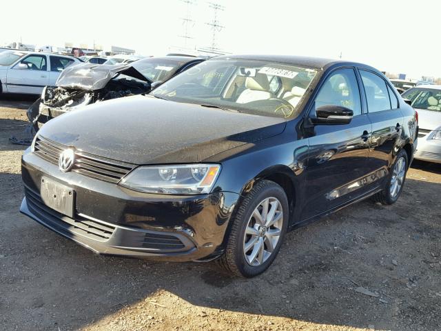 3VWDX7AJXBM383519 - 2011 VOLKSWAGEN JETTA SE BLACK photo 2