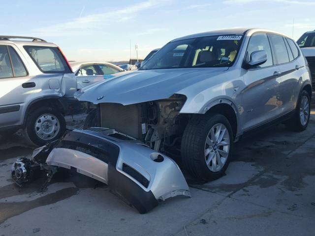 5UXWX9C56D0A28359 - 2013 BMW X3 XDRIVE2 Srebrny zdjęcie 2