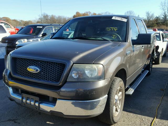 1FTPW12545KE98002 - 2005 FORD F150 SUPER GRAY photo 2