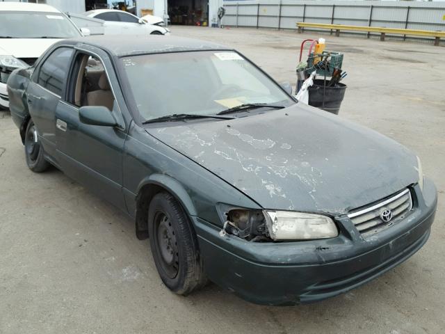 4T1BG22K71U825778 - 2001 TOYOTA CAMRY CE GREEN photo 1