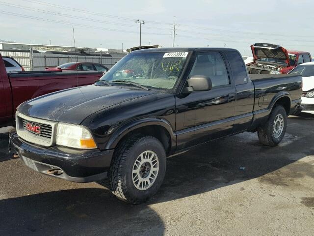 1GTDT19W218233435 - 2001 GMC SONOMA BLACK photo 2