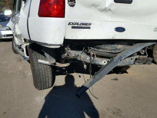 1FMZU77K54UB23489 - 2004 FORD EXPLORER S WHITE photo 9
