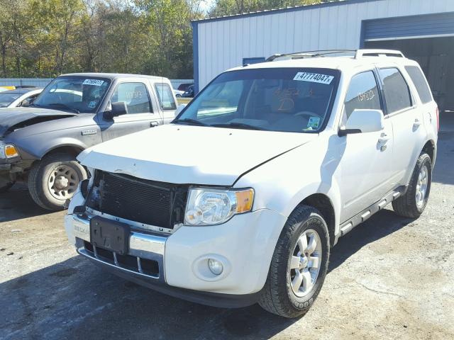 1FMCU0EGXBKA15213 - 2011 FORD ESCAPE LIM WHITE photo 2