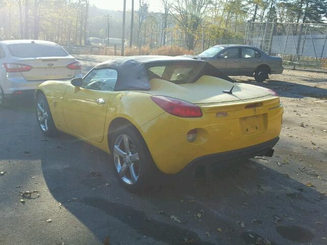 1G2MG35X57Y140064 - 2007 PONTIAC SOLSTICE G YELLOW photo 3