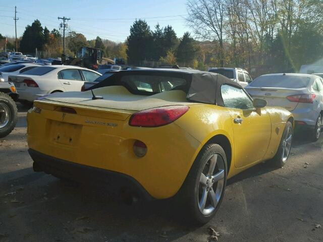 1G2MG35X57Y140064 - 2007 PONTIAC SOLSTICE G YELLOW photo 4