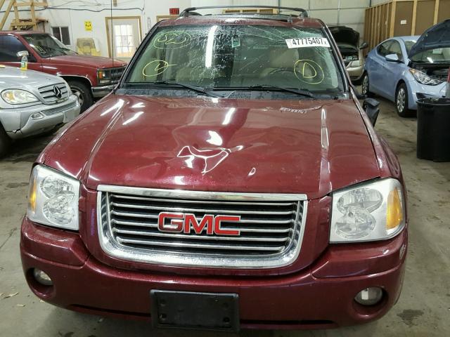 1GKDT13S062117672 - 2006 GMC ENVOY RED photo 9