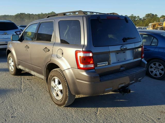 1FMCU03779KB27898 - 2009 FORD ESCAPE XLT GRAY photo 3