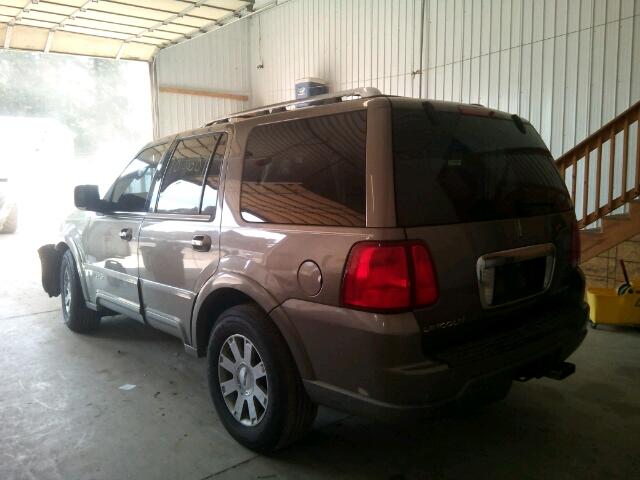 5LMFU28R73LJ38921 - 2003 LINCOLN NAVIGATOR BEIGE photo 3