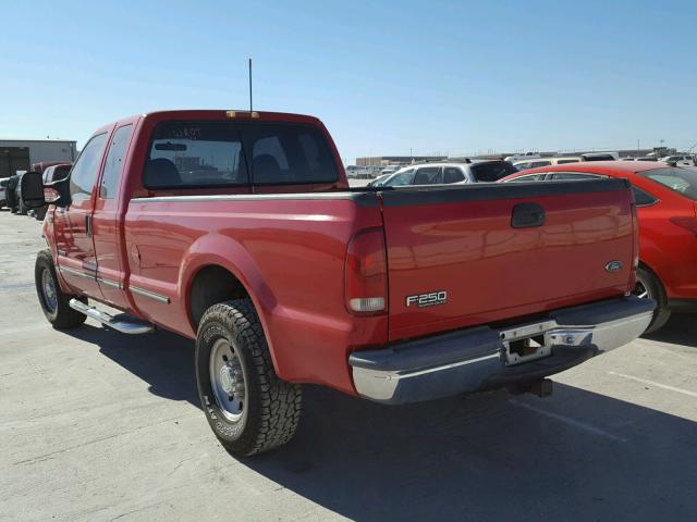 1FTNX20F7XEC46087 - 1999 FORD F250 SUPER RED photo 3