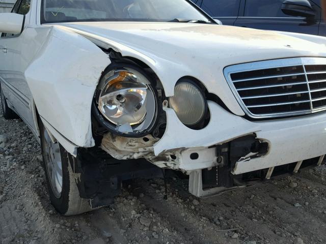 WDBJF65J51B246098 - 2001 MERCEDES-BENZ E 320 WHITE photo 9