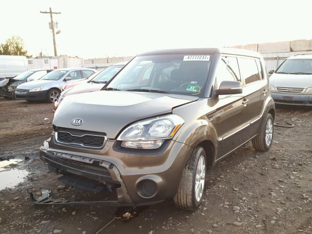 KNDJT2A62C7417643 - 2012 KIA SOUL + BROWN photo 2