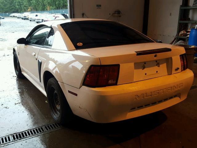 1FAFP40402F177816 - 2002 FORD MUSTANG WHITE photo 3