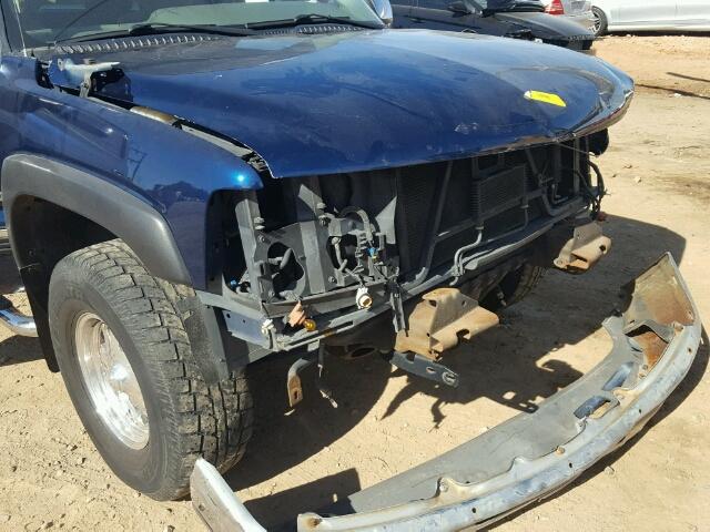 1GCEK19T2YE258182 - 2000 CHEVROLET SILVERADO BLUE photo 9