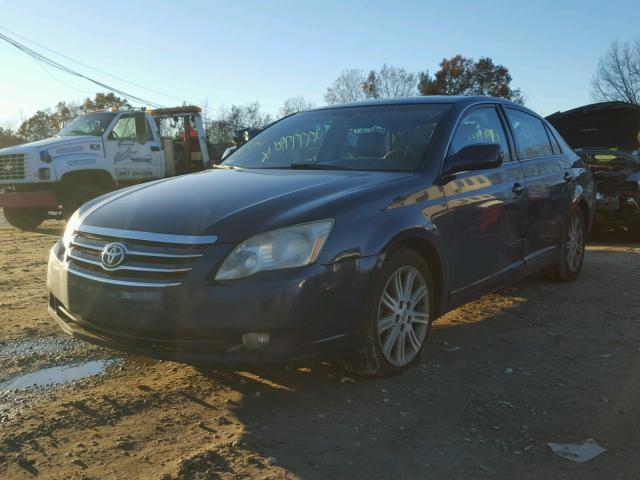 4T1BK36B15U003529 - 2005 TOYOTA AVALON XL BLUE photo 2