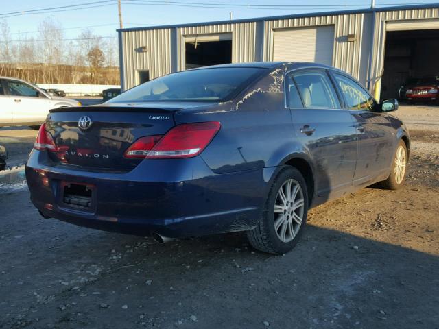 4T1BK36B15U003529 - 2005 TOYOTA AVALON XL BLUE photo 4