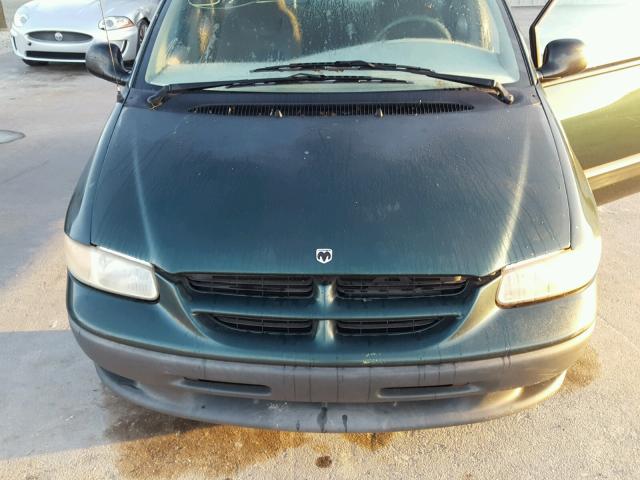 2B4GP45G8XR144058 - 1999 DODGE CARAVAN SE GREEN photo 7