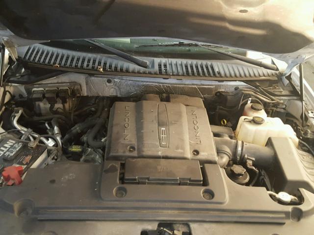 5LMJJ2J57AEJ03369 - 2010 LINCOLN NAVIGATOR WHITE photo 7