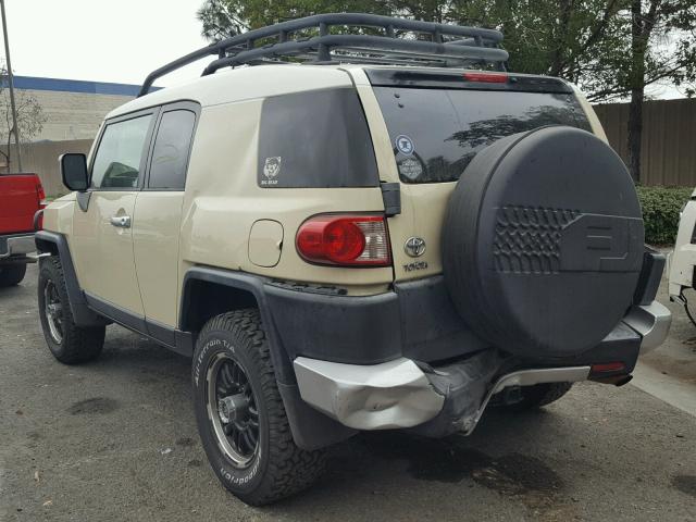 JTEZU11F38K003703 - 2008 TOYOTA FJ CRUISER YELLOW photo 3