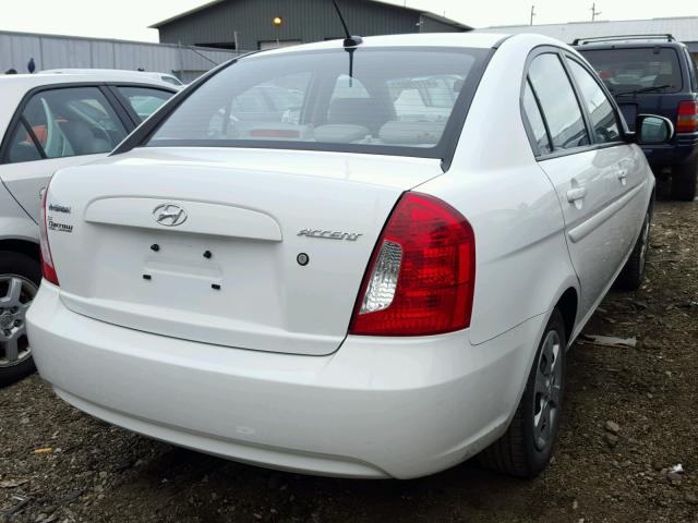 KMHCN4AC8BU618320 - 2011 HYUNDAI ACCENT GLS WHITE photo 4