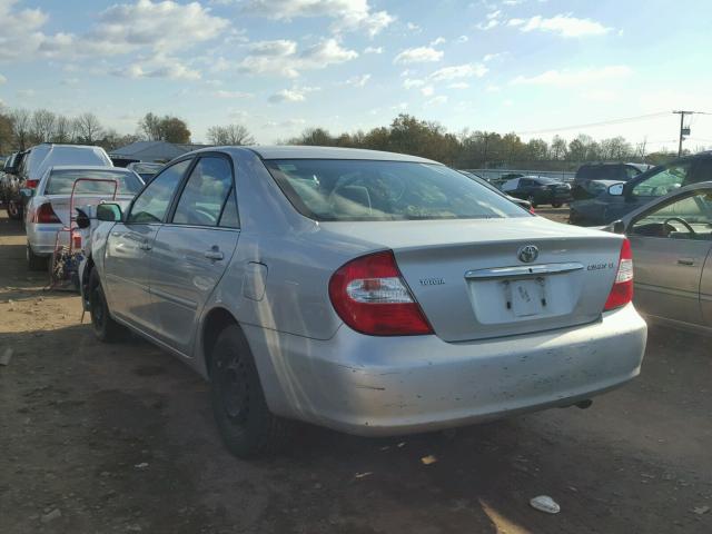 4T1BE32K24U858736 - 2004 TOYOTA CAMRY LE SILVER photo 3