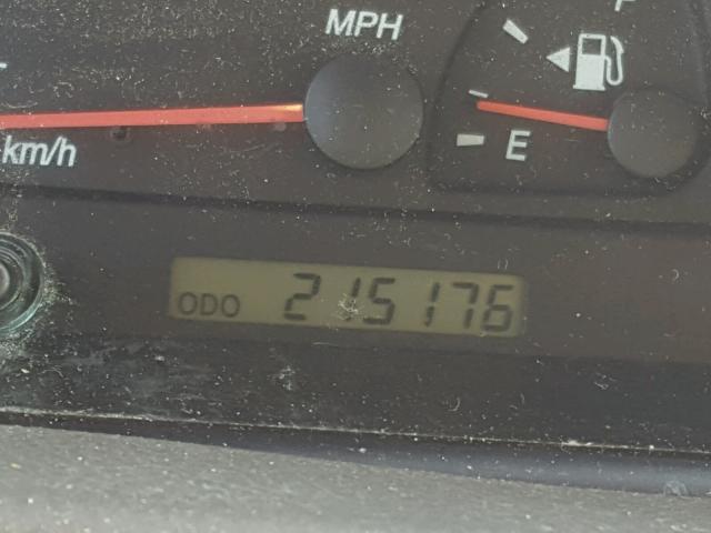 4T1BE32K24U858736 - 2004 TOYOTA CAMRY LE 银色 照片 8