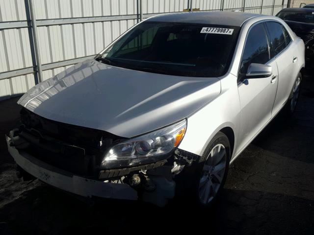 1G11D5SL6FF176840 - 2015 CHEVROLET MALIBU 2LT SILVER photo 2