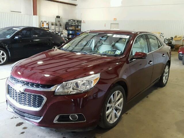 1G11F5SL1FF227980 - 2015 CHEVROLET MALIBU LTZ მუქწითელი ფოტო 2