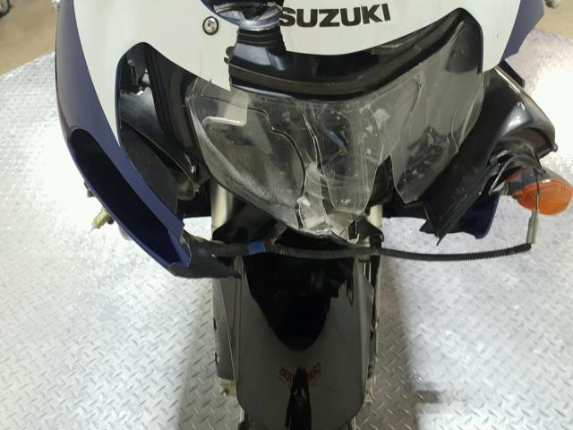 JS1GR7HA232102316 - 2003 SUZUKI GSX-R750 BLUE photo 14