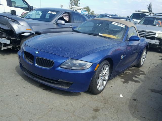 4USBU33567LW72377 - 2007 BMW Z4 3.0 BLUE photo 2