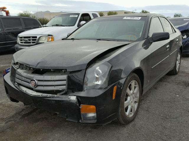 1G6DP577060107073 - 2006 CADILLAC CTS HI FEA BLACK photo 2