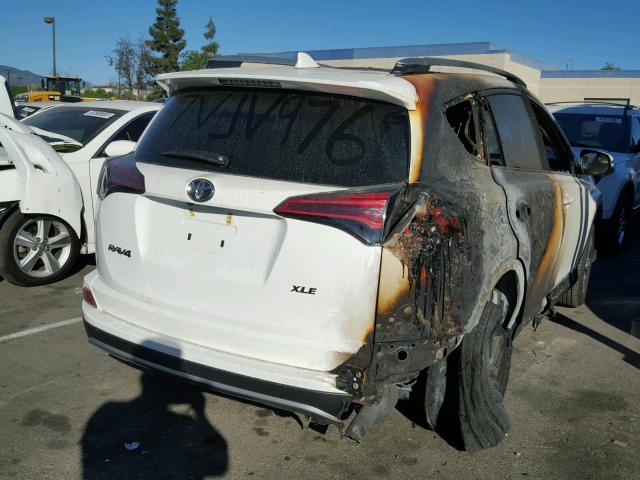 2T3WFREV0HW315728 - 2017 TOYOTA RAV4 XLE WHITE photo 4