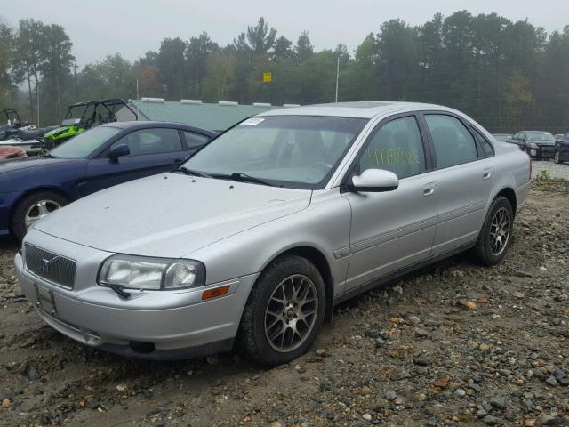 YV1TS92D021263107 - 2002 VOLVO S80 SILVER photo 2