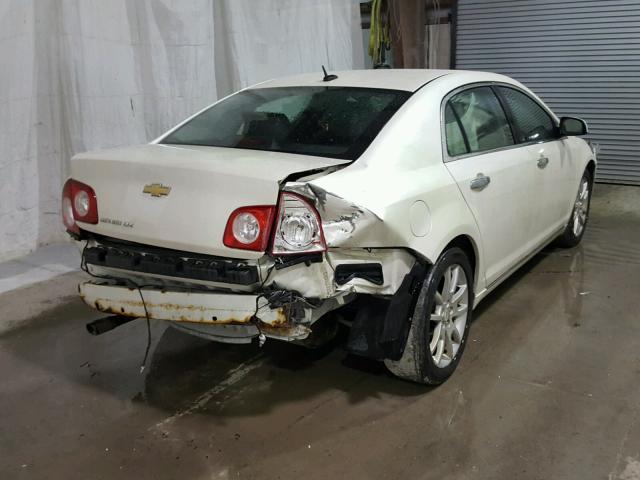 1G1ZE5E1XBF396387 - 2011 CHEVROLET MALIBU LTZ 白色 照片 4