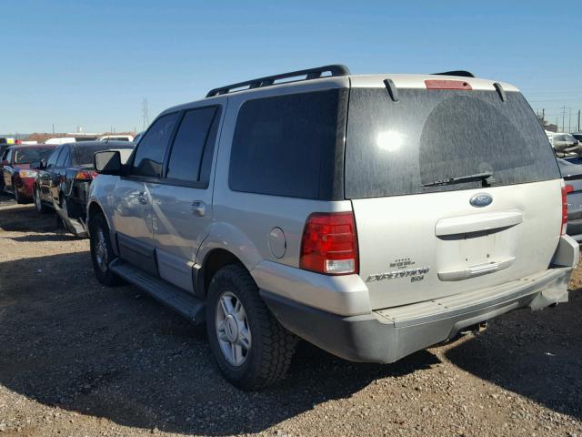 1FMPU15595LA93003 - 2005 FORD EXPEDITION SILVER photo 3