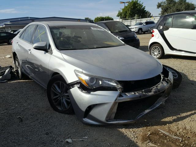 4T1BF1FK0FU499420 - 2015 TOYOTA CAMRY LE SILVER photo 1